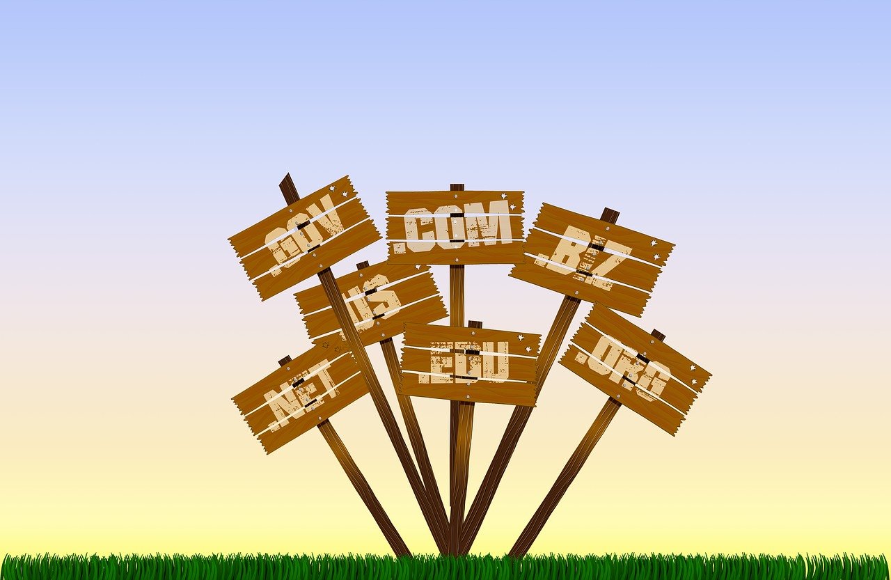 domain-names-g5feda6fff_1280.jpg